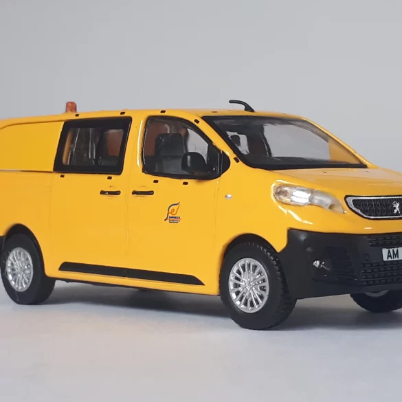 1;64 Tiny Peugeot Expert 1