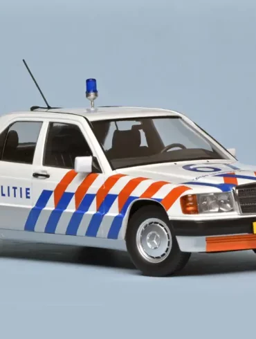 18Triple9 MB 190E 1993 4