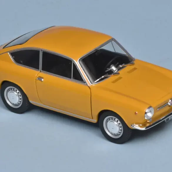 24WhiteB Fiat 850 Coupé 1