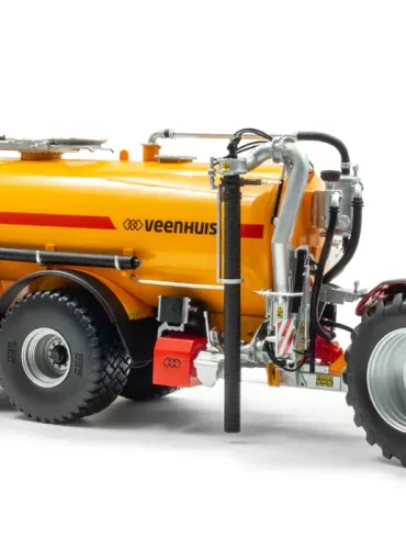 32UH Veenhuis Profiline 2 as tank 1