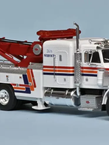 43ixo Peterbilt 359 wrecker 1