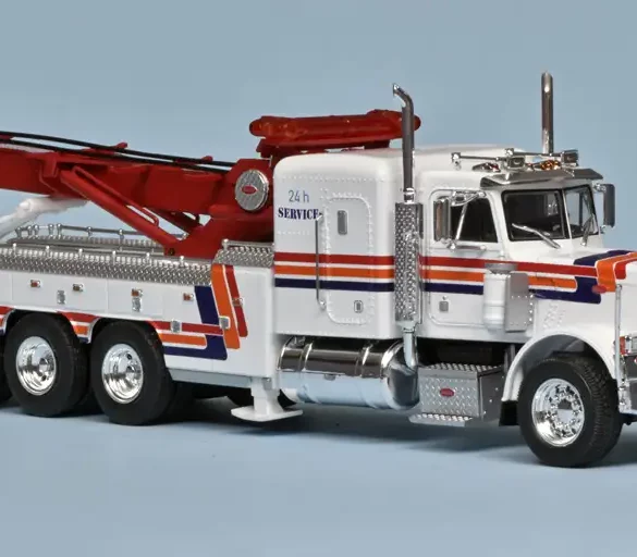 43ixo Peterbilt 359 wrecker 1