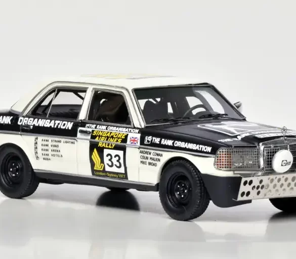 43matrix MB 280E W123 London Sidney marathon 1977 2. jpg