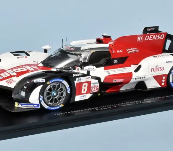 118 Spark Toyota GR010 Hybrid LeMans (2022)