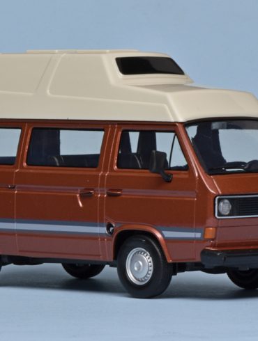 124 MotorMax Volkswagen T3 camper
