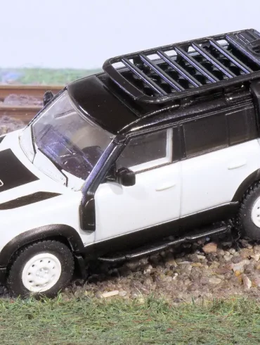 187 PCX87 Land Rover Defender 110 (2020)