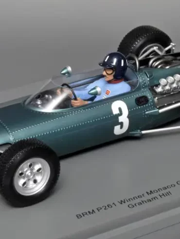 18Spark BRM P261 1965 Hill MC 1
