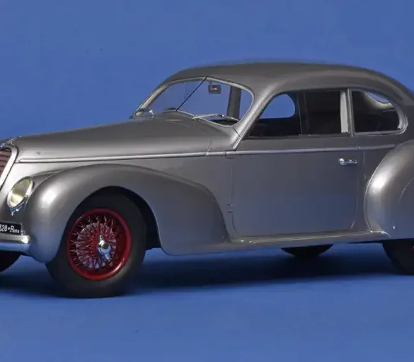 18cult Alfa Romeo 6C 2500S Berline 1939 2