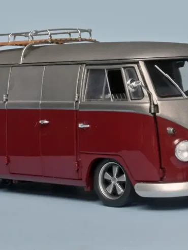 18schuco VW T1 Lowrider 1