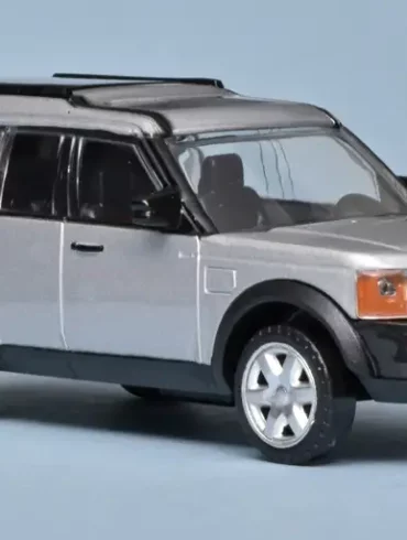 43rastar Land Rover Discovery 3 1a