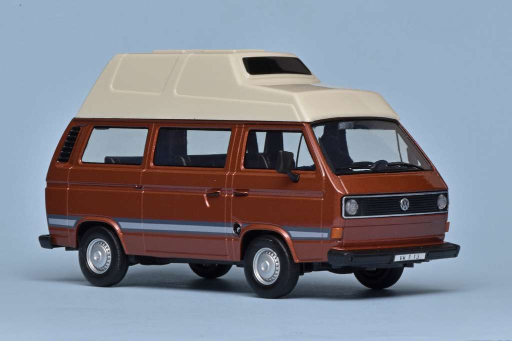 124 MotorMax Volkswagen T3 camper