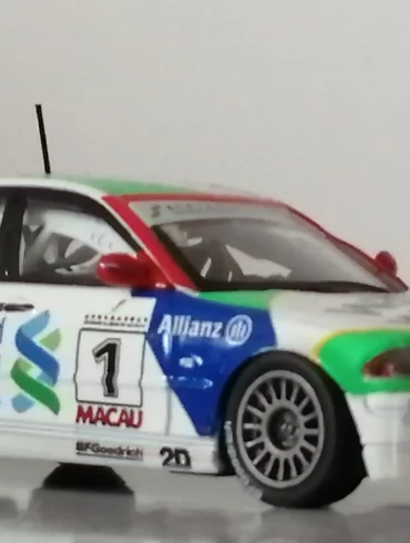 1;64 Catch22 BMW 320i 1