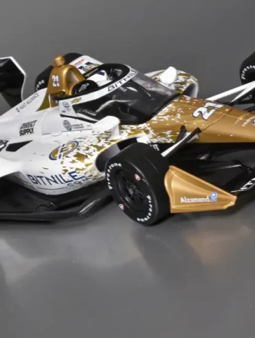 18Greenlight Ed Carpenter Racing Veekay 2023 2