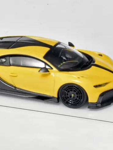 43TSM Bugatti Chiron Pur Sport 2020 1