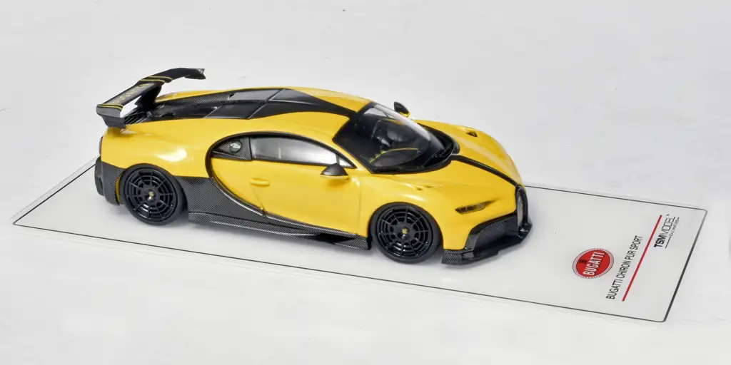 43TSM Bugatti Chiron Pur Sport 2020 1