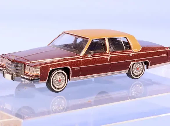 INT.PCX87.Cadillac Brougham(1)