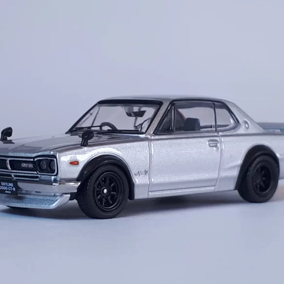 1;64 Inno64 Nissan Skyline GT R 1