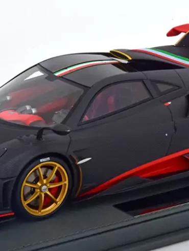 18BBR Pagani Huayra Imola 2019 1