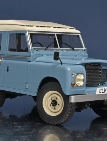 18cult Land Rover 88 serie III 1