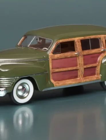 43Matrix Chrysler Town & Country Wagon 1942 1