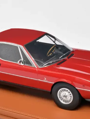 112 Top Marques Alfa Romeo Montreal (1970 1977)