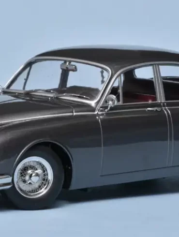 18KkScale Jaguar MKII 3.8 1959 2