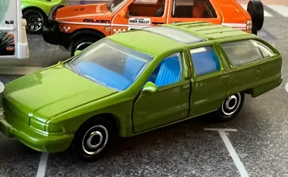 3 inch Matchbox Buick Roadmaster Wagon