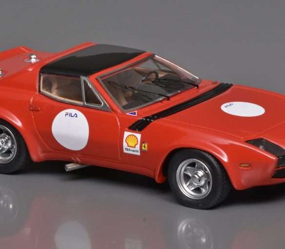 43matrix Ferrari 365GTB 4 NART Michelotti 1974 1