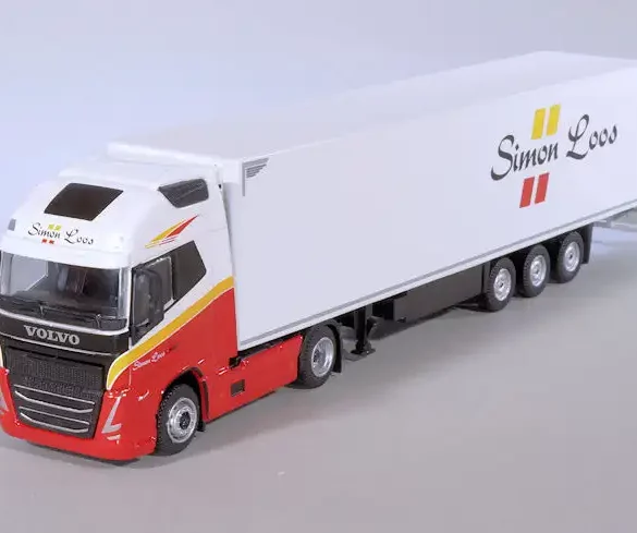 INT.Tekno 87.Volvo FH05 Simon Loos(1)