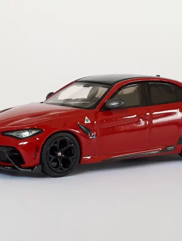 1;64 BBR Alfa Romeo Giulia GTA 1