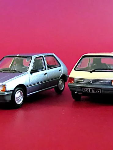 187 REE Peugeot 205 Blauw