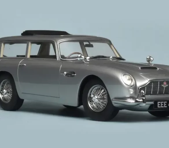 18cult AM DB5 shooting brake 1964 4