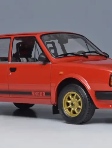 18ixo Skoda 130L + LR 1988 2