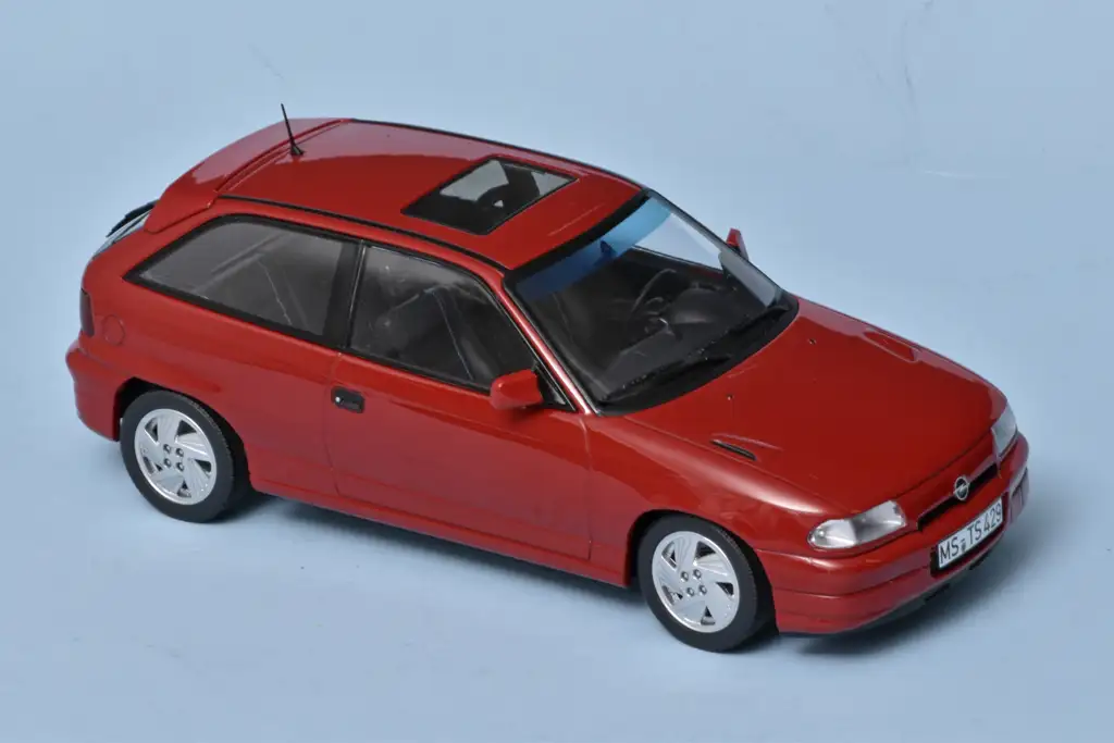 18norev Opel Astra F GSI 1992 3