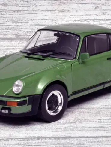 24WhiteBox Porsche 911 Turbo 1