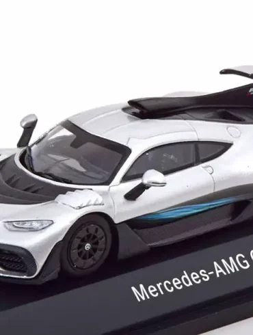 43iSCale Mercedes AMG One 2023 1