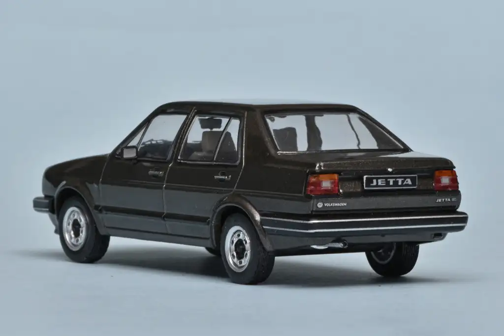 43ixo VW Jetta II 1984 2