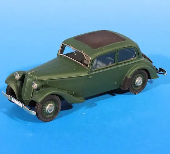 INT.Artitec 87.Adler limousine(1)