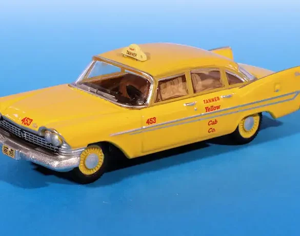 INT.Oxford Diecast 87.Plymouth Belvedere Taxi(1)