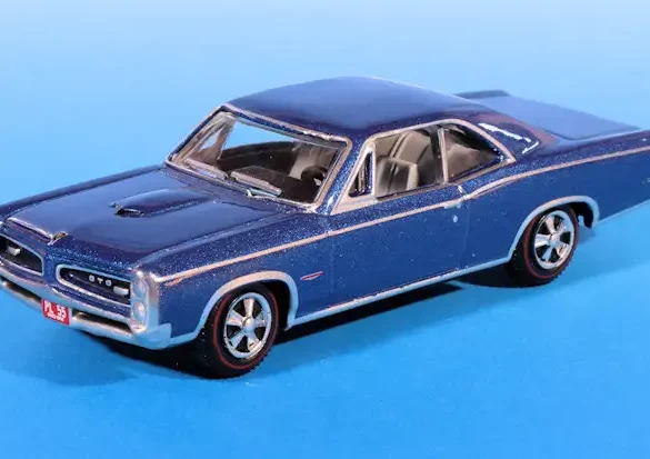 INT.Oxford Diecast 87.Pontiac GTO(1)