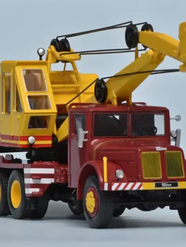 Ixo Tatra 111 D030 kraanwagen 1