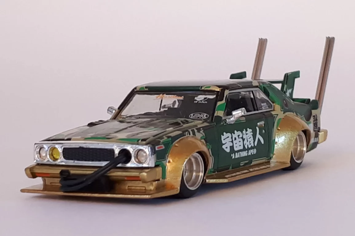 1;64 Pop Race Nissan Skyline 1