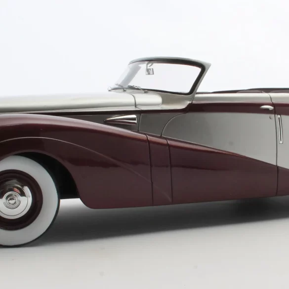 18Matrix Daimler DE36 Hooper MXL0402 012 01