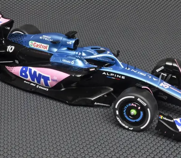 18solido Alpine A523 F1 launch set 2023 3