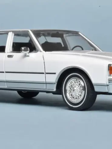 24greenlight Chevroleet Caprice Classic 1980 A team 1