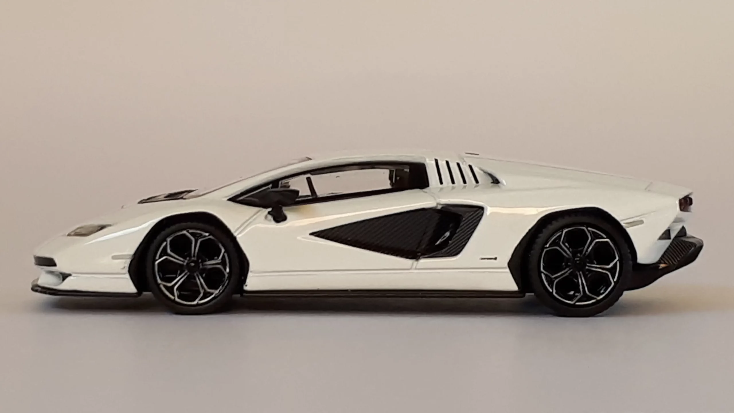 1;64 Mini GT Lamborghini Countach LPI 800 4 3 1;64 Mini GT Lamborghini Countach LPI 800 4 3