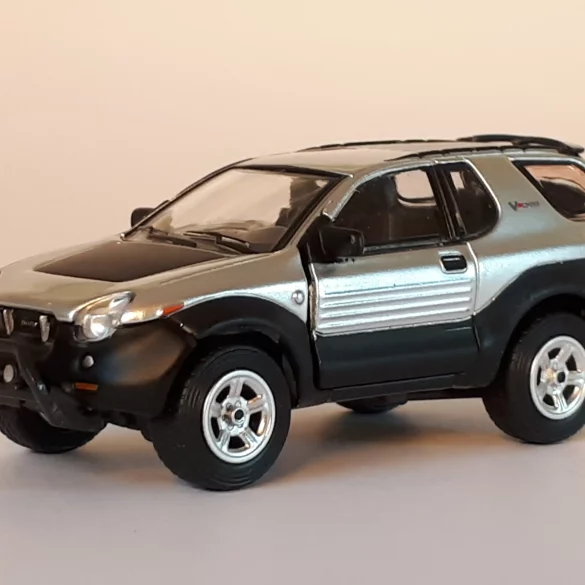 1;64 BM Creations Isuzu VehiCROSS 1