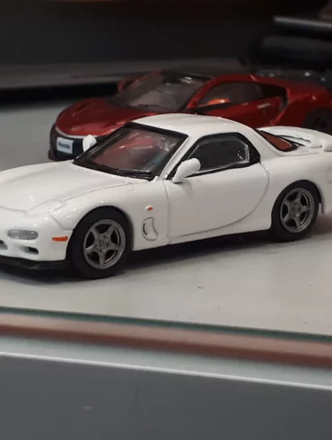 1;64 Ixo Legendary Japanese Cars 5