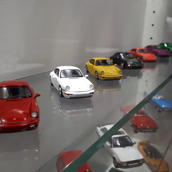 1;64 Schuco Porsche 911 964 1