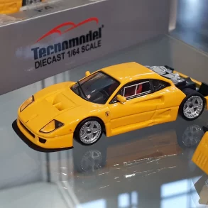 1;64 Tecnomodel Ferrari F40 4